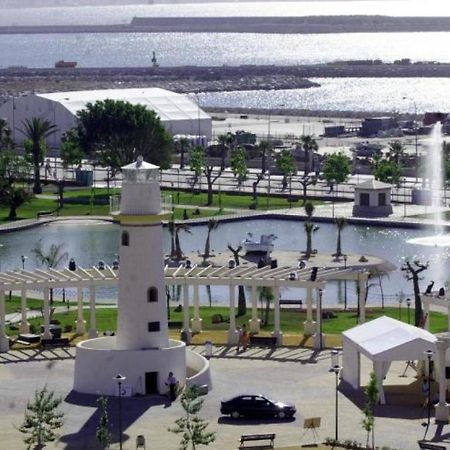 4 Capulino Apartamentos Málaga Esterno foto