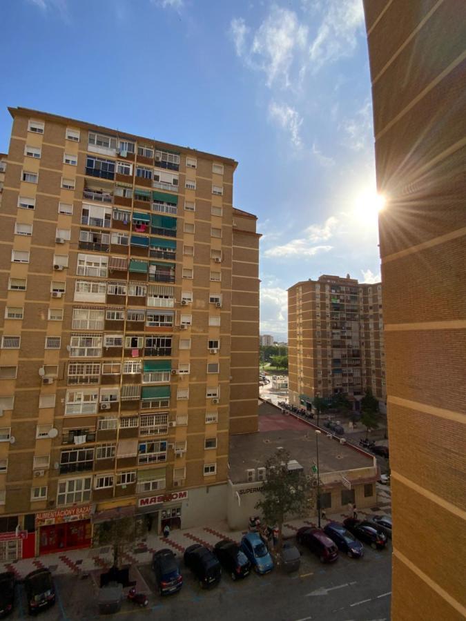 4 Capulino Apartamentos Málaga Esterno foto